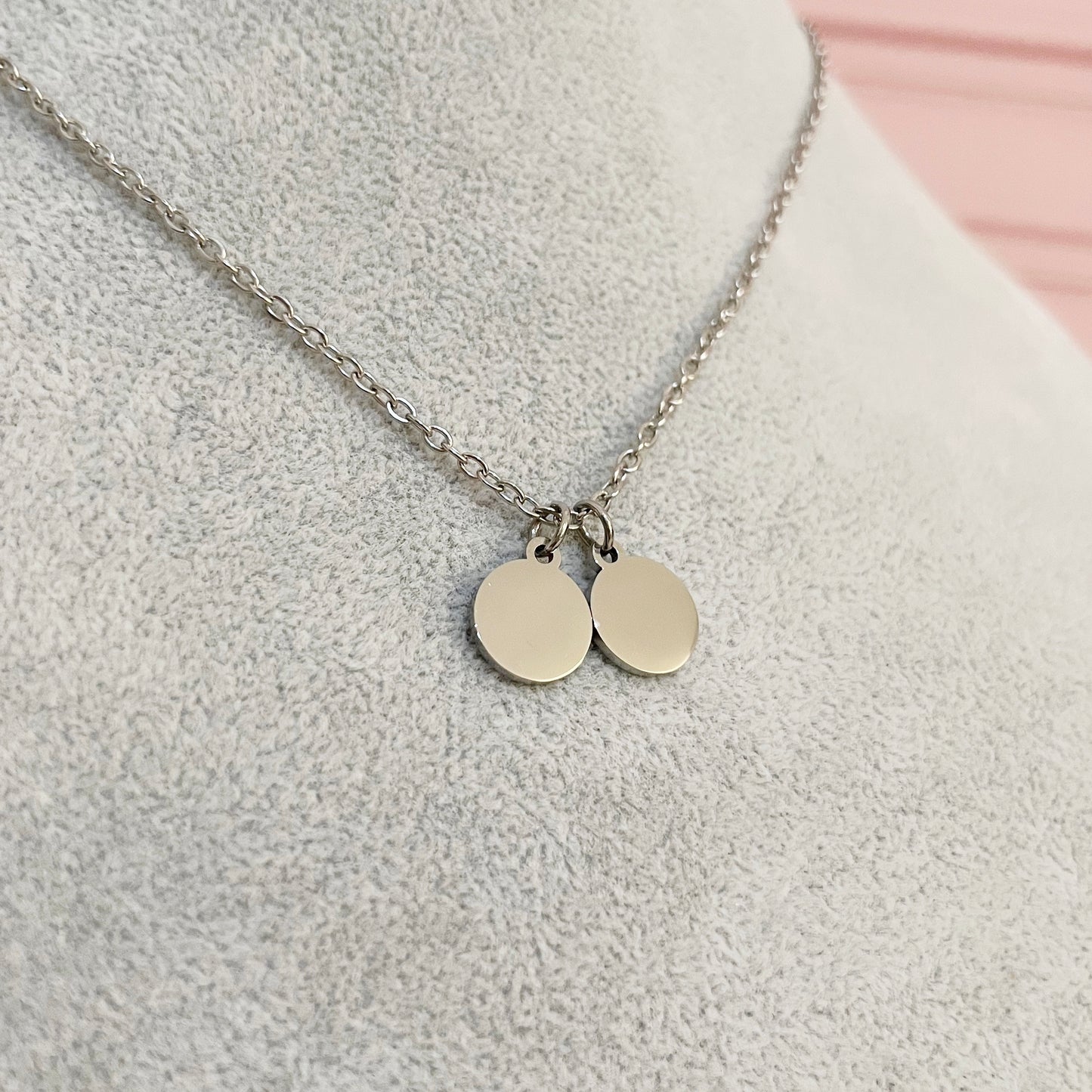 Collar tag redondo (no incluye cristal )