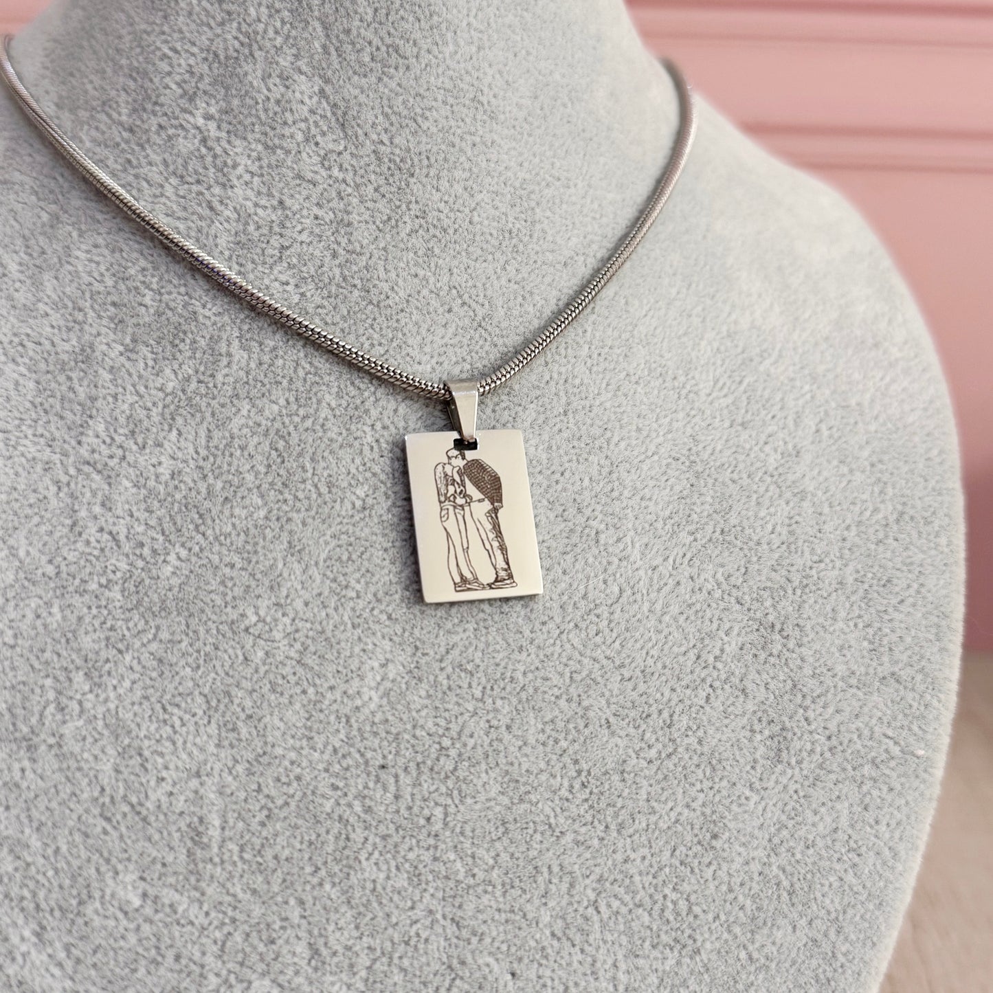Collar cuadrado
