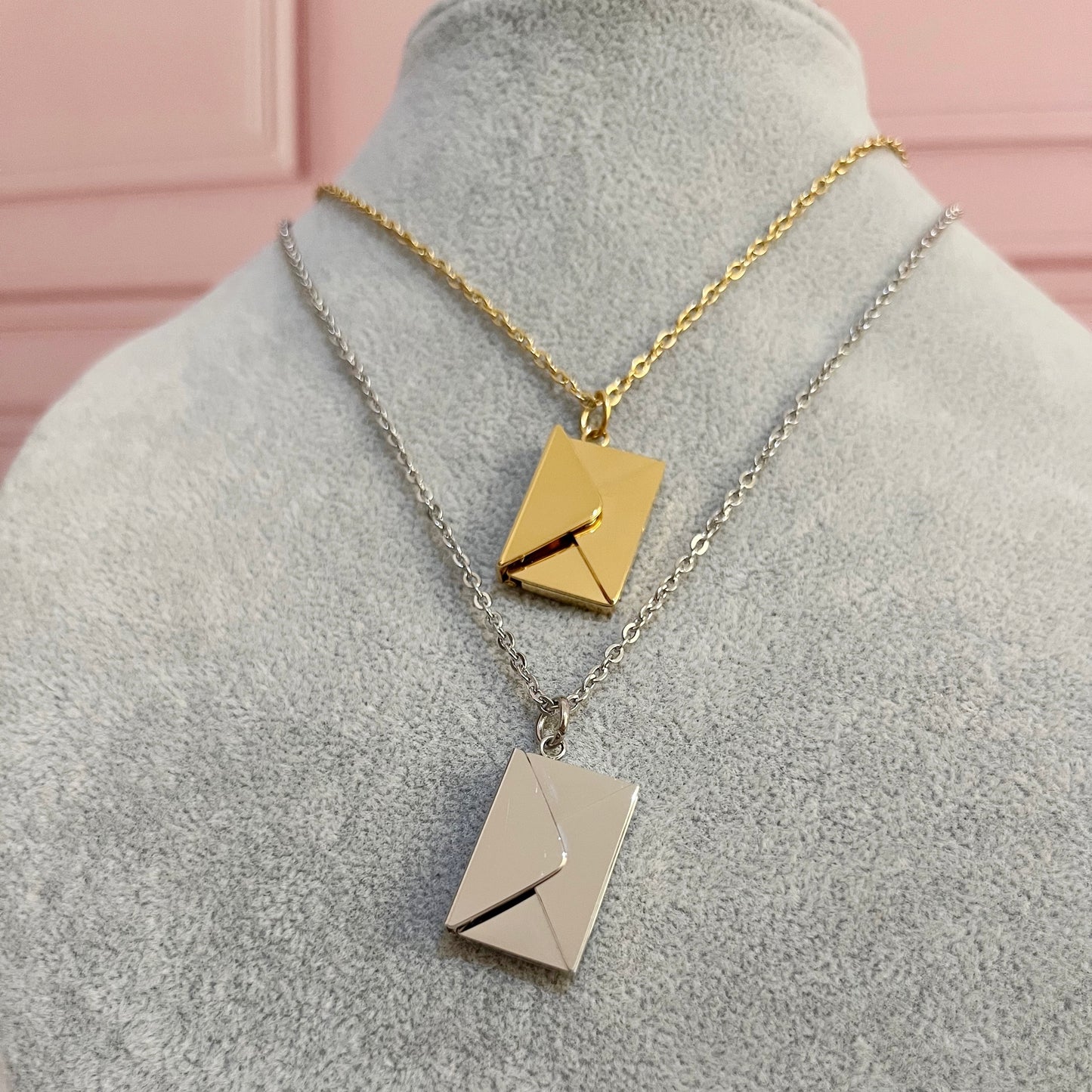 Collar sobre