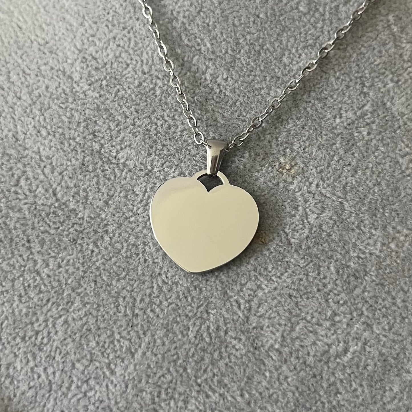 Collar corazón  grande