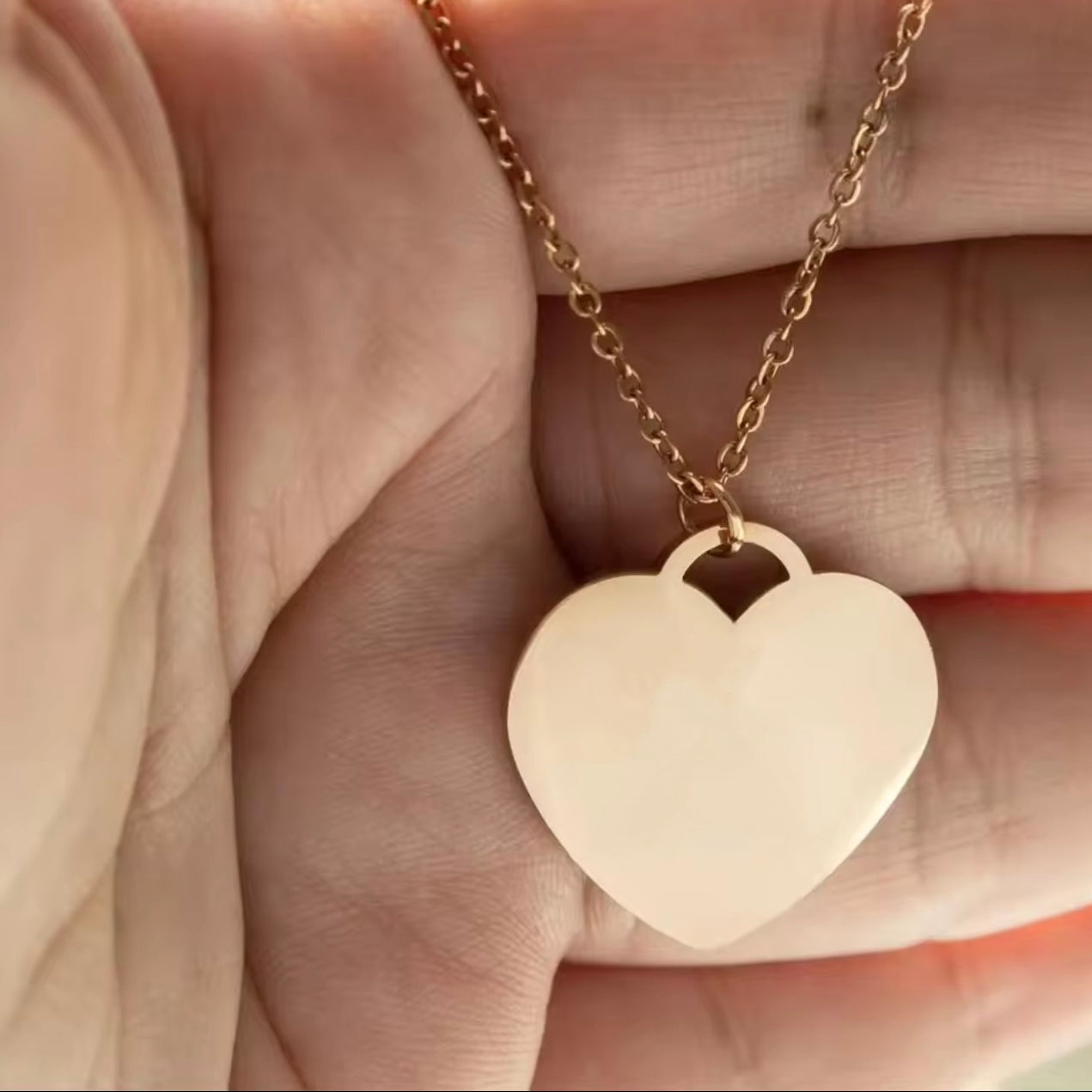 Collar de corazón (personalizable)