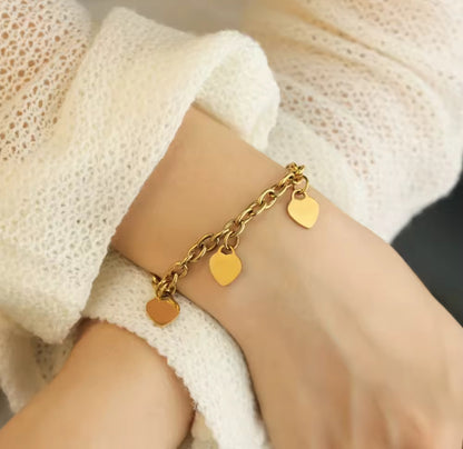 Pulsera love